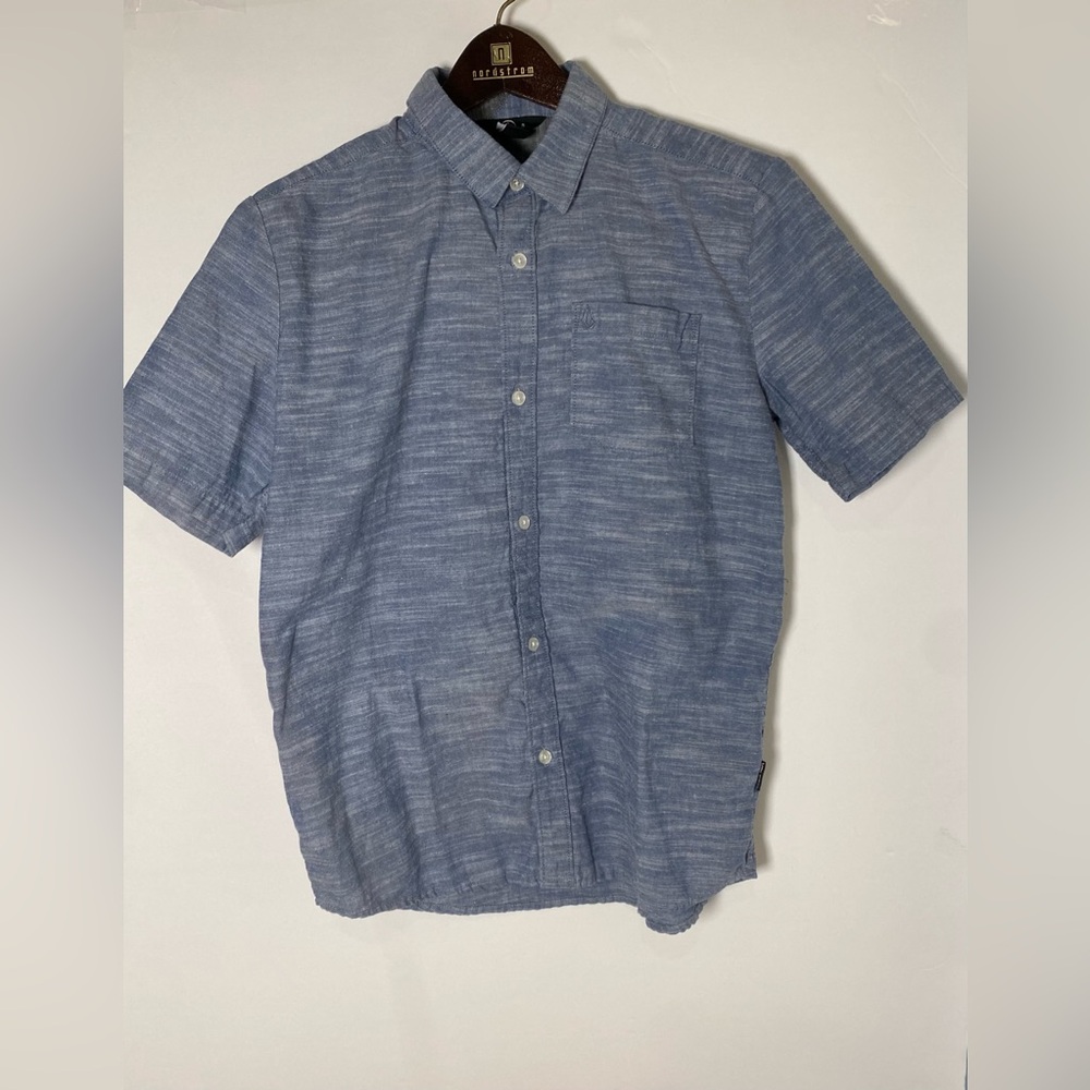 Men's Blue Short Sleeve Button-Down Shirt